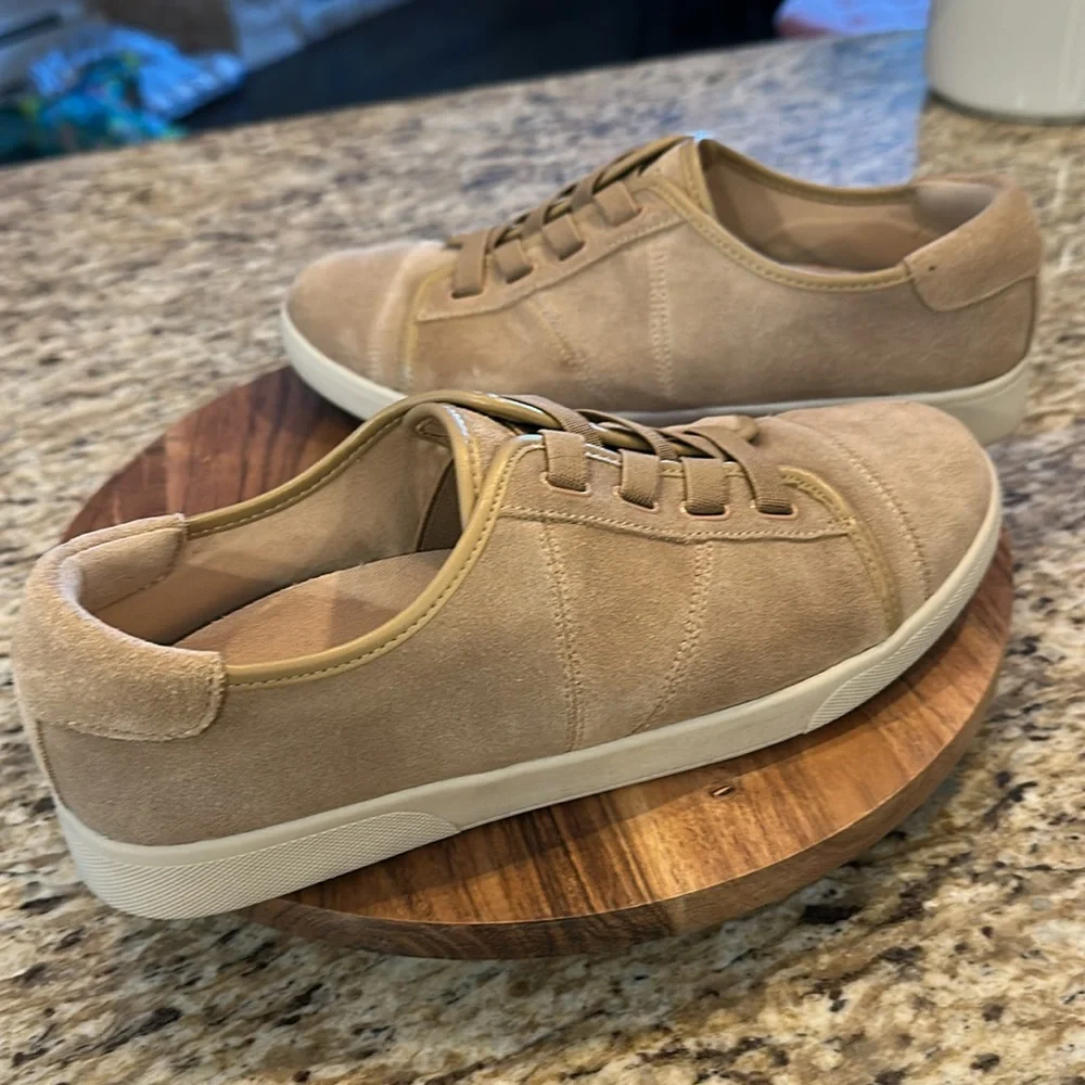 Vionic “Jean Suede” Sneakers - Picture 4 of 7